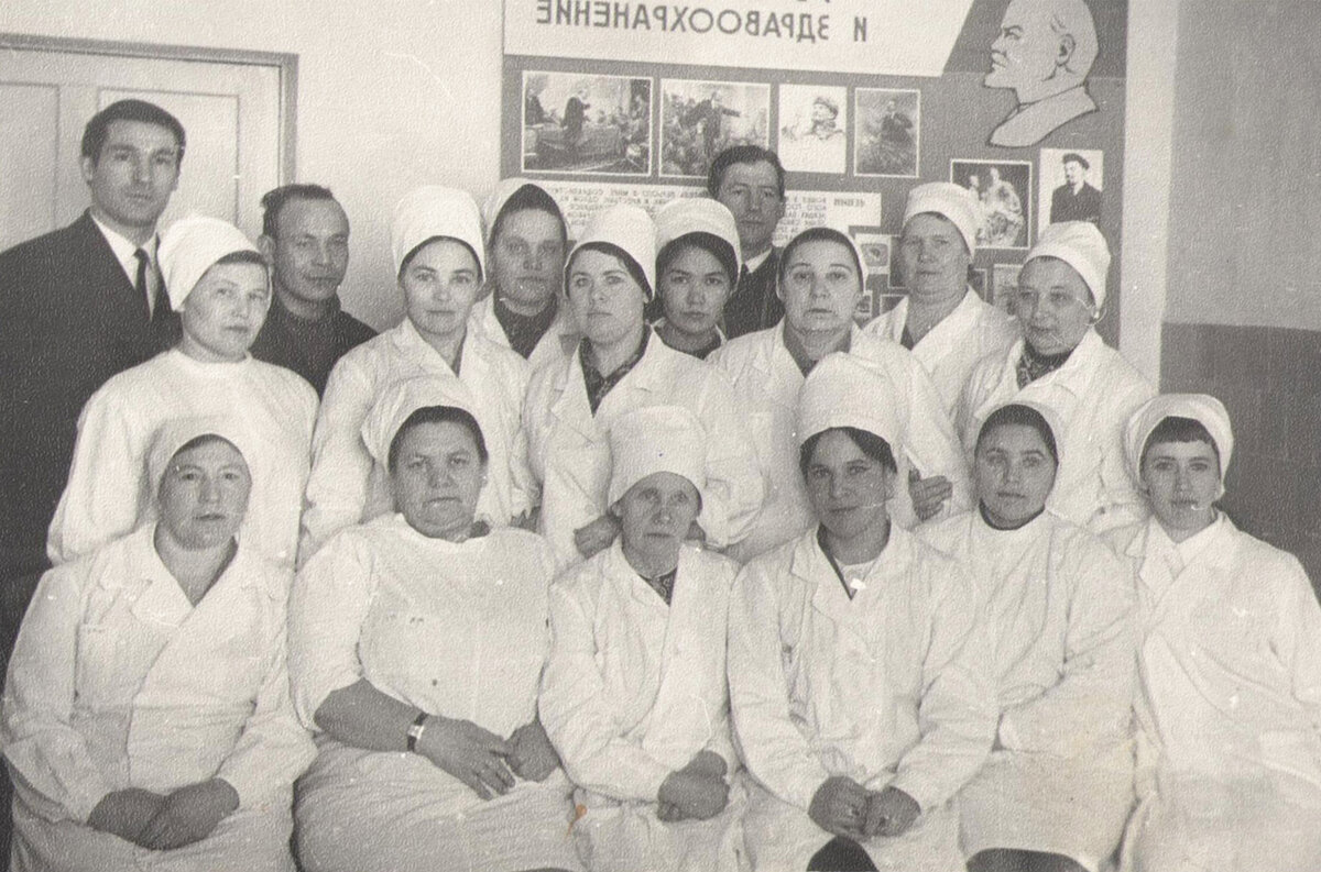                  коллектив отделения скорой медицинской помощи в 1974 году, Урай