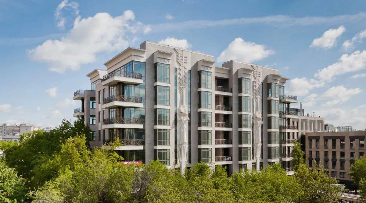 Дом в Гранатном переулке (г.Москва)
тот самый Гиперлюкс, который ни с чем не перепутать