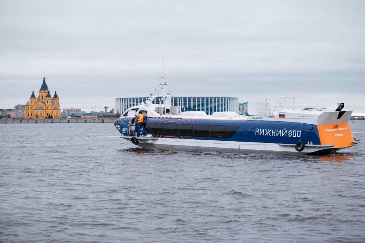 Судно валдай. Валдай 45р Нижний Новгород водолет. Судно Валдай Нижний Новгород. Валдай 45р Чувашия. Валдай 45р Нижний 800.