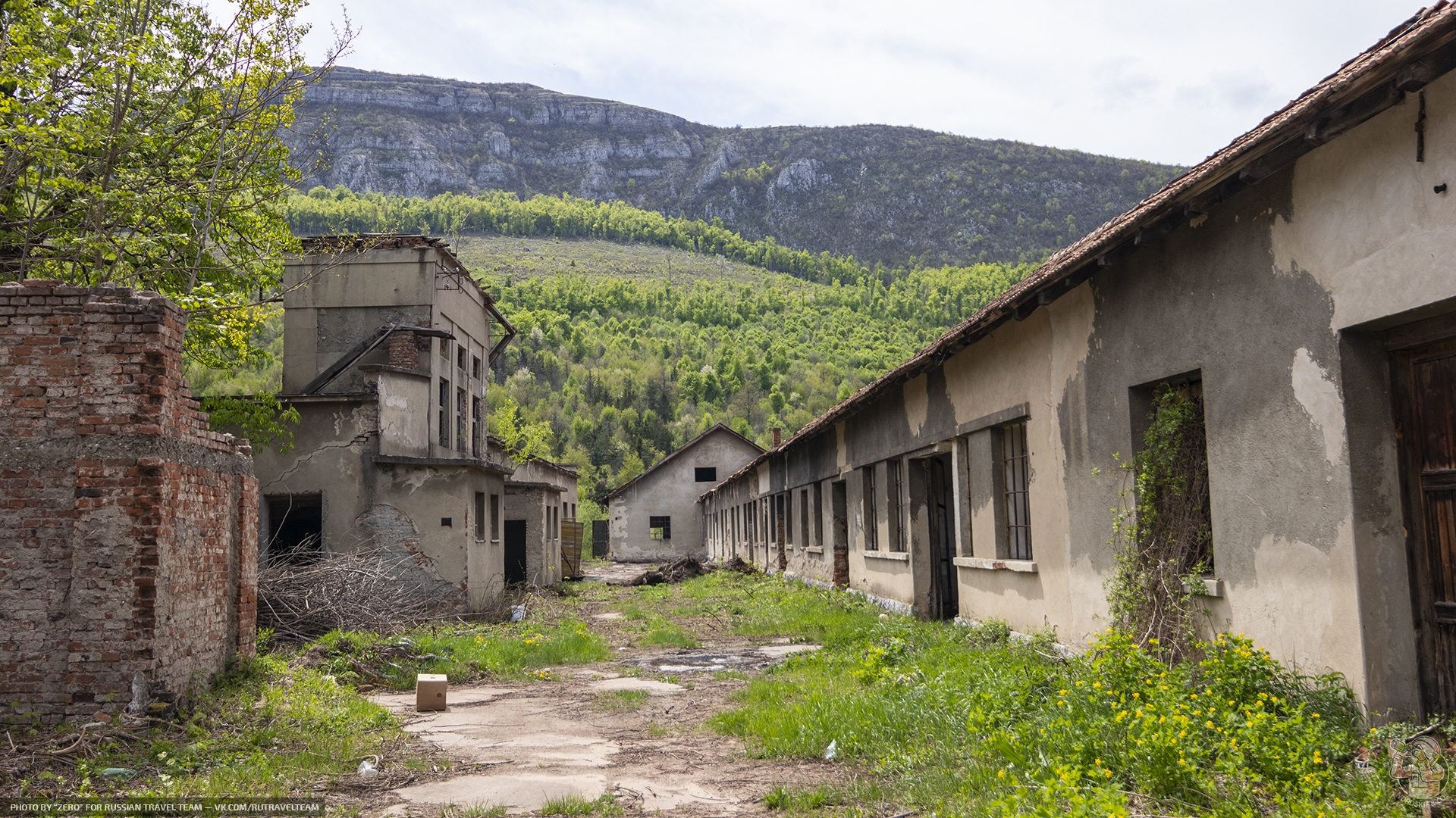 Поход в заброшенный угольный рудник Ртань закрытый в 1967 году1