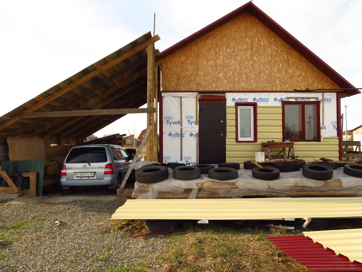 Обшивка дома профлистом. 