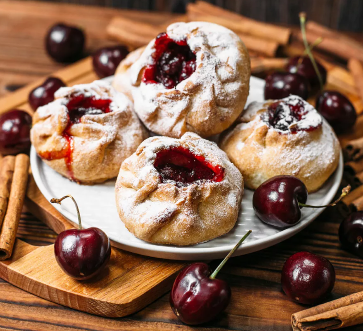 Песочное тесто для пирожков с вишней рецепт