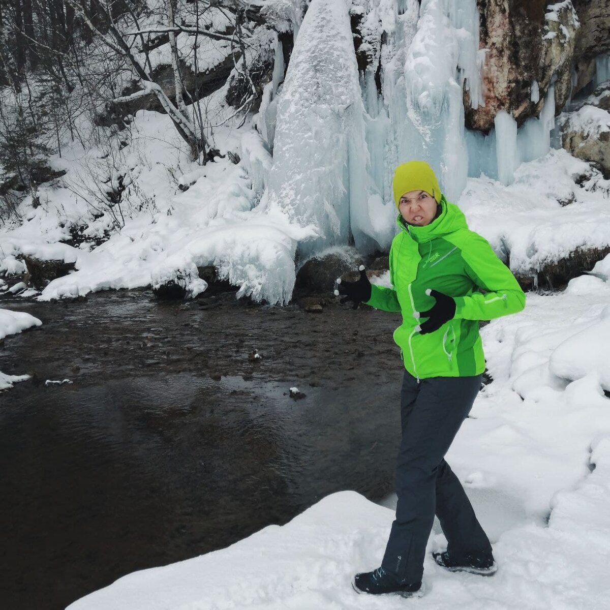 Когда хочешь красивое фото, но у тебя слишком веселые друзья :)