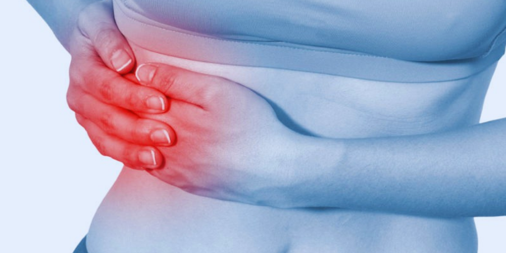 Боль в правом боку может быть и сигналом онкологии.