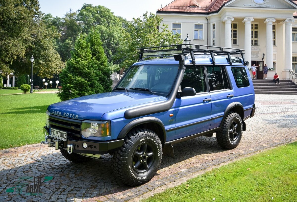 Land Rover Discovery II (иллюстрация с сайта lrzone.pl)