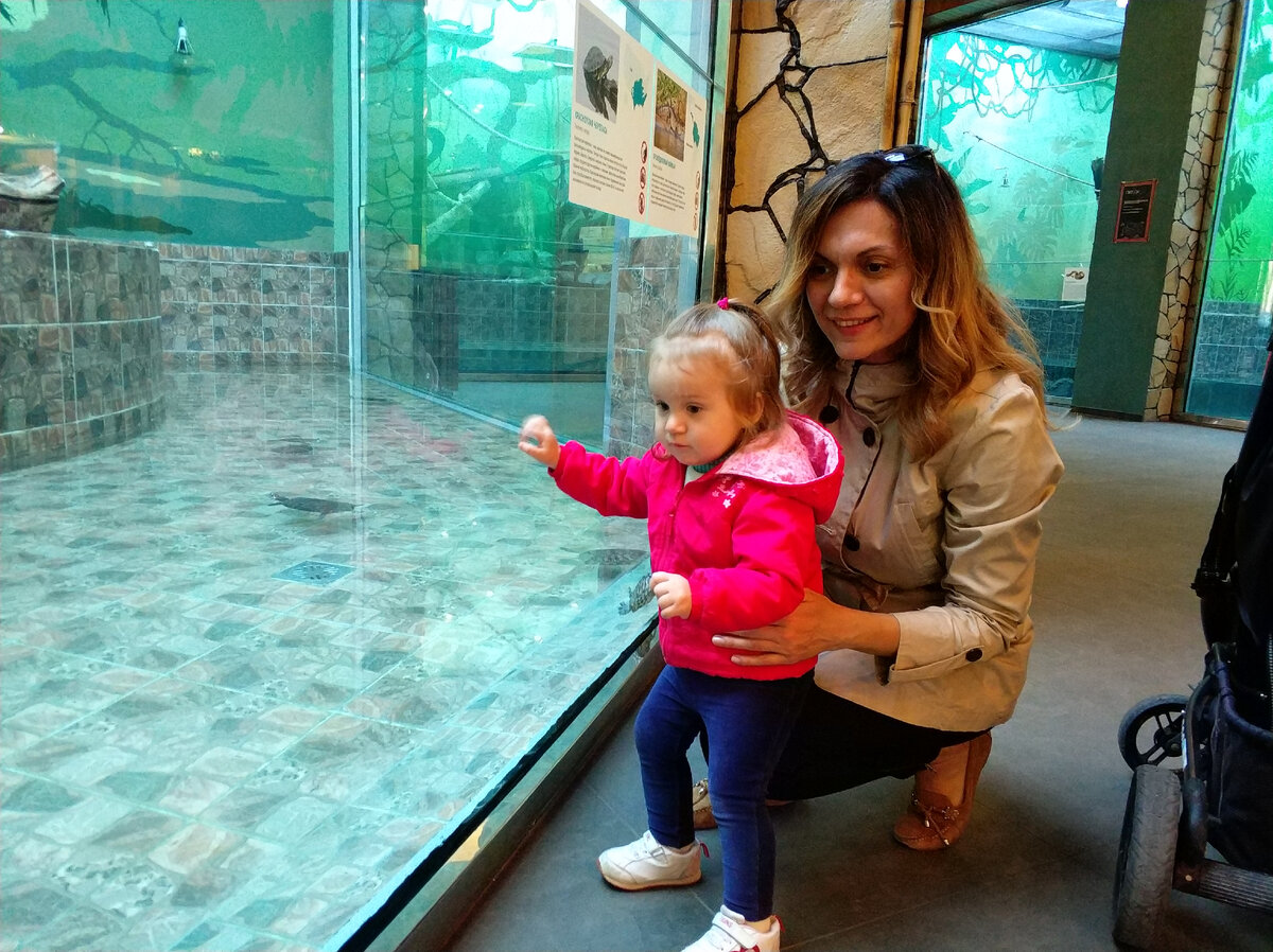 С Лизой в Белгородском зоопарке