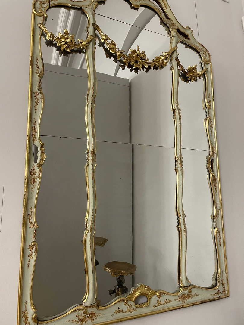 Зеркало XVIII века, Познань; фото автора