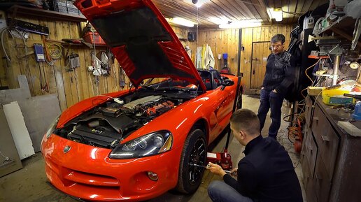 Tải video: Dodge Viper. Оживление спорткара. Часть 2.