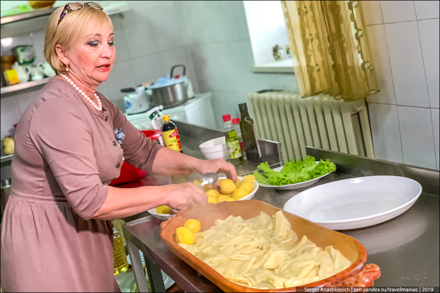 Как хитрые казахские тёщи стимулируют зятя 