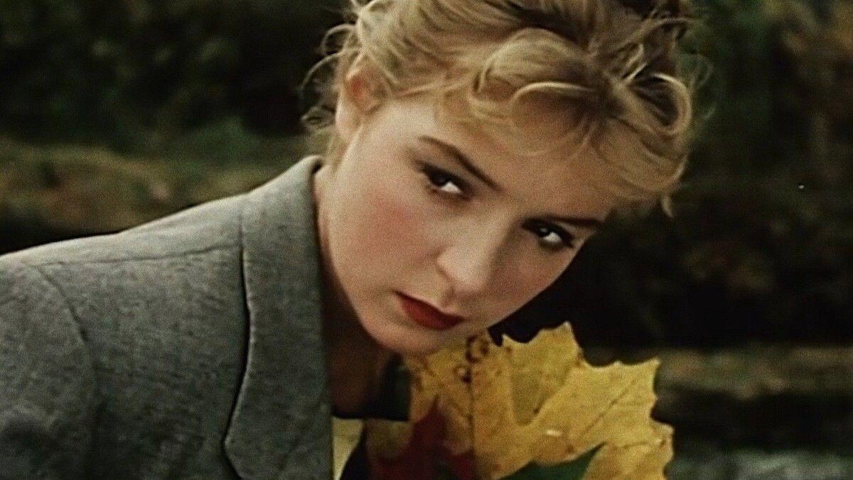 кадр из к/ф «Сверстницы» (1959)/ Фото: kino-teatr.ru