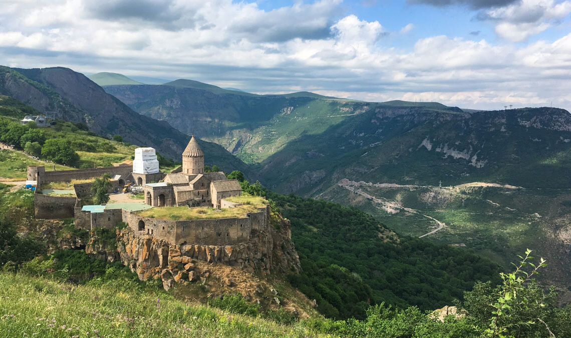 Останутся от святвнь только руины. Фото из интернет