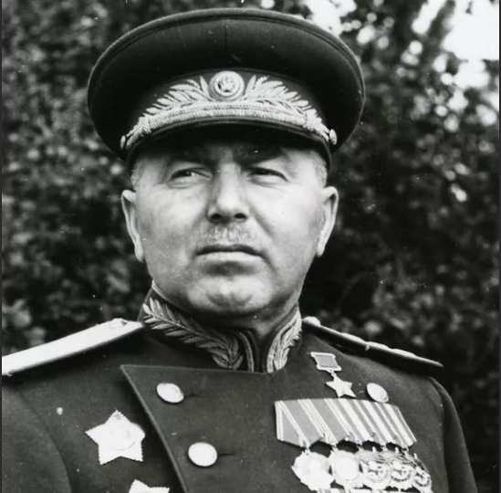 Этот опытный военачальник, как никто другой, знал как штурмовать крепости