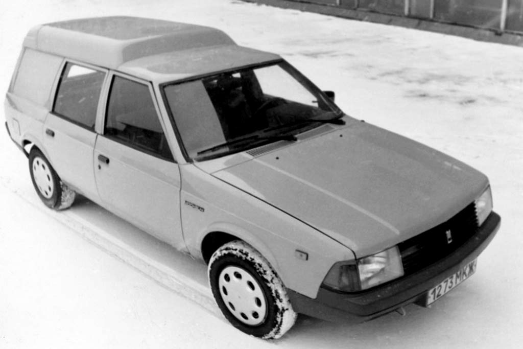 Главное вместительность, ничего что скамейки