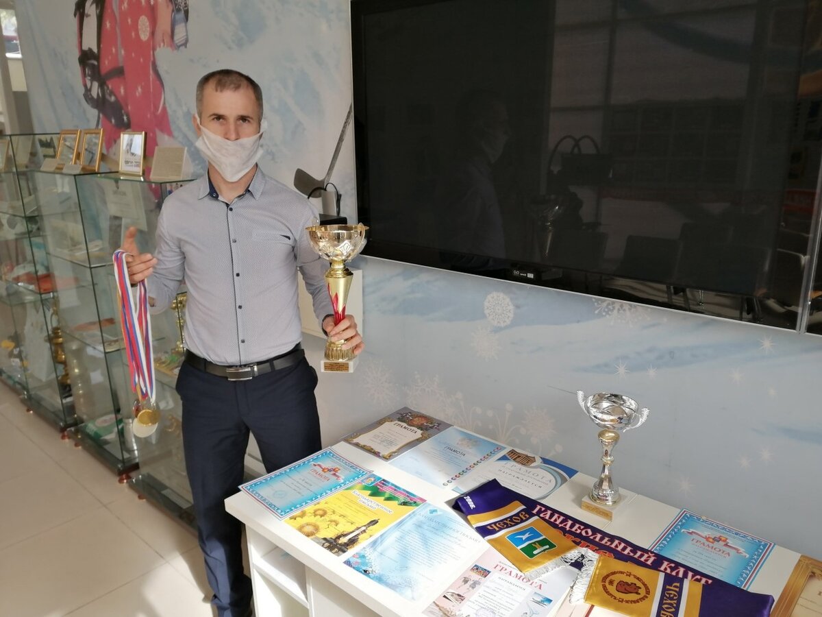 Нибо Руслан Кандаурович. 