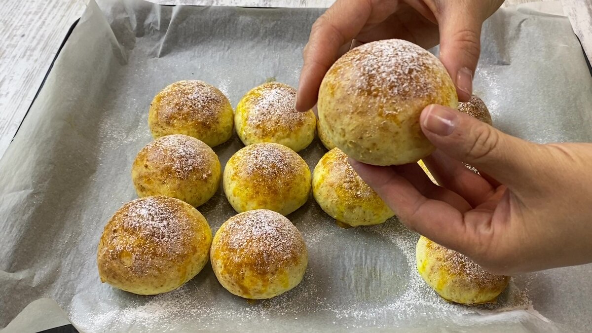 Воздушные плетенки булочки с творогом и глазурью