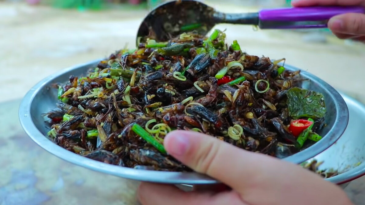 Кто-то явно набил руку... В этом. Сверчки с зеленью.
