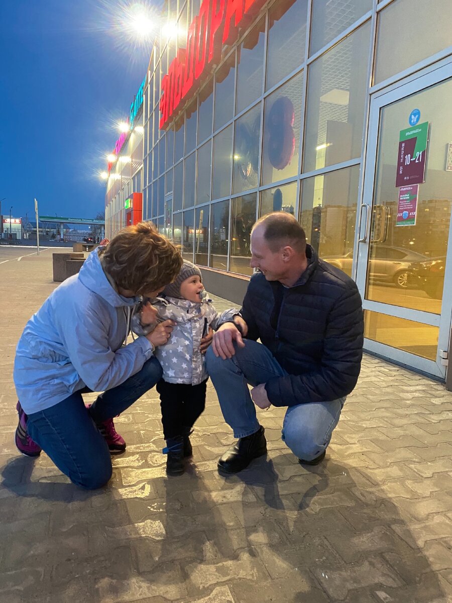 Любимые бабушка с дедушкой с Андрейкой ❤️