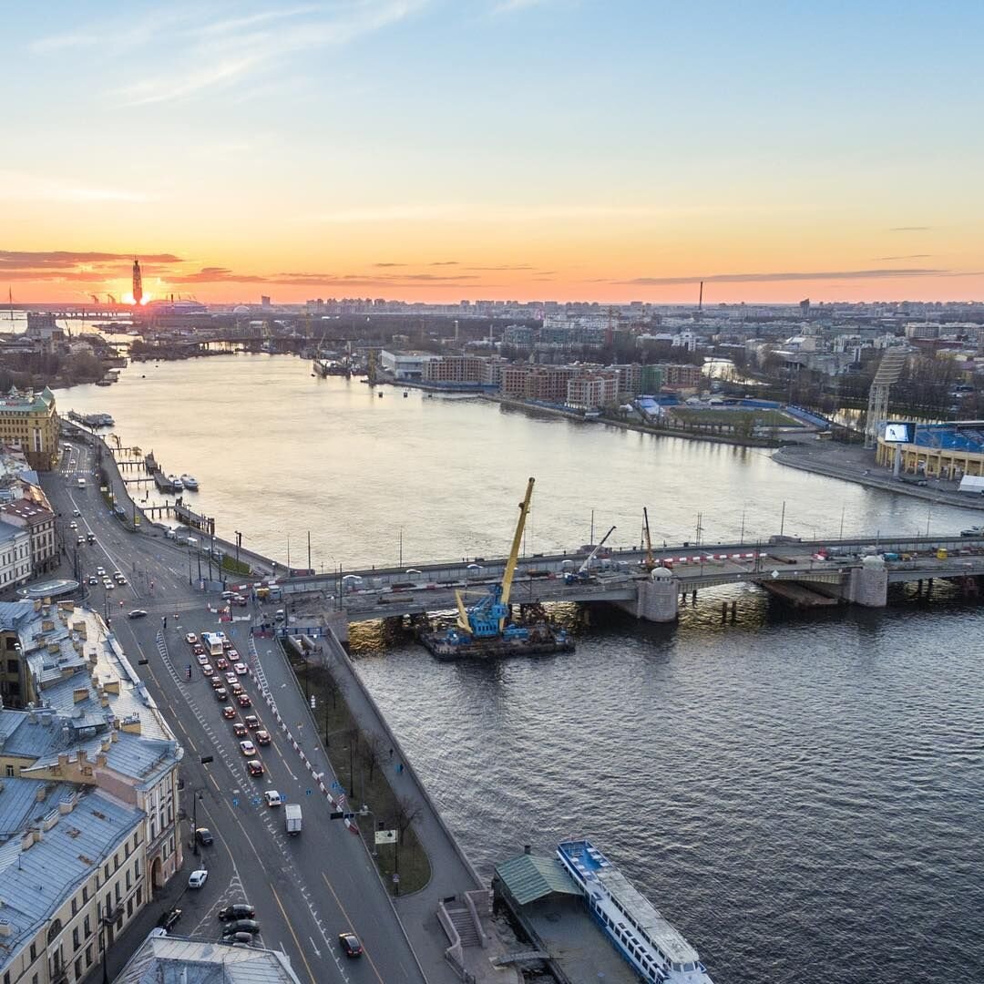 Тучков мост санкт петербург. Тучков мост в Петербурге. Тучков мост вид на Васильевский. Санкт-Петербург вид с Тучкова моста.