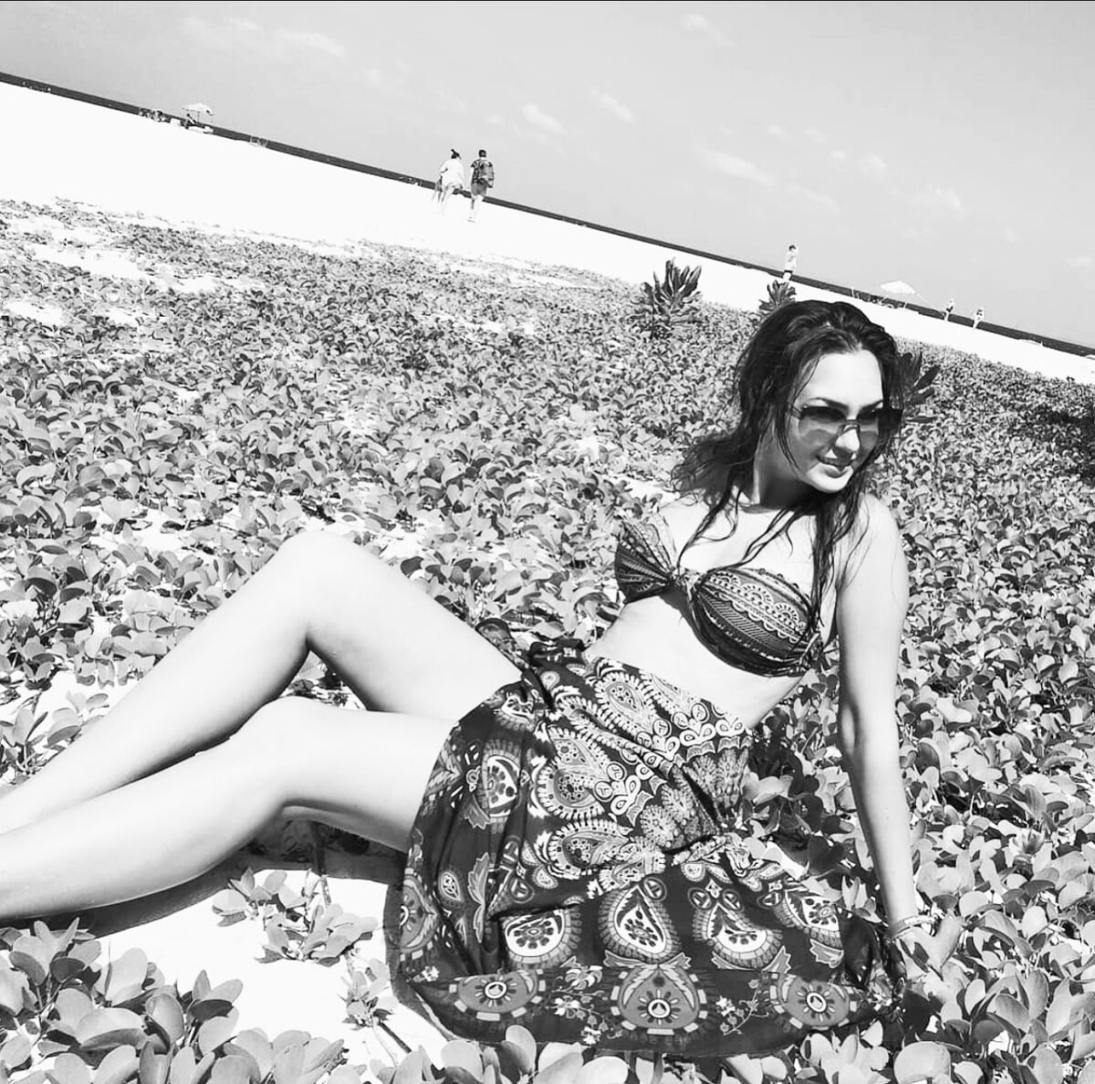 Останови его. Или выйди из игры.