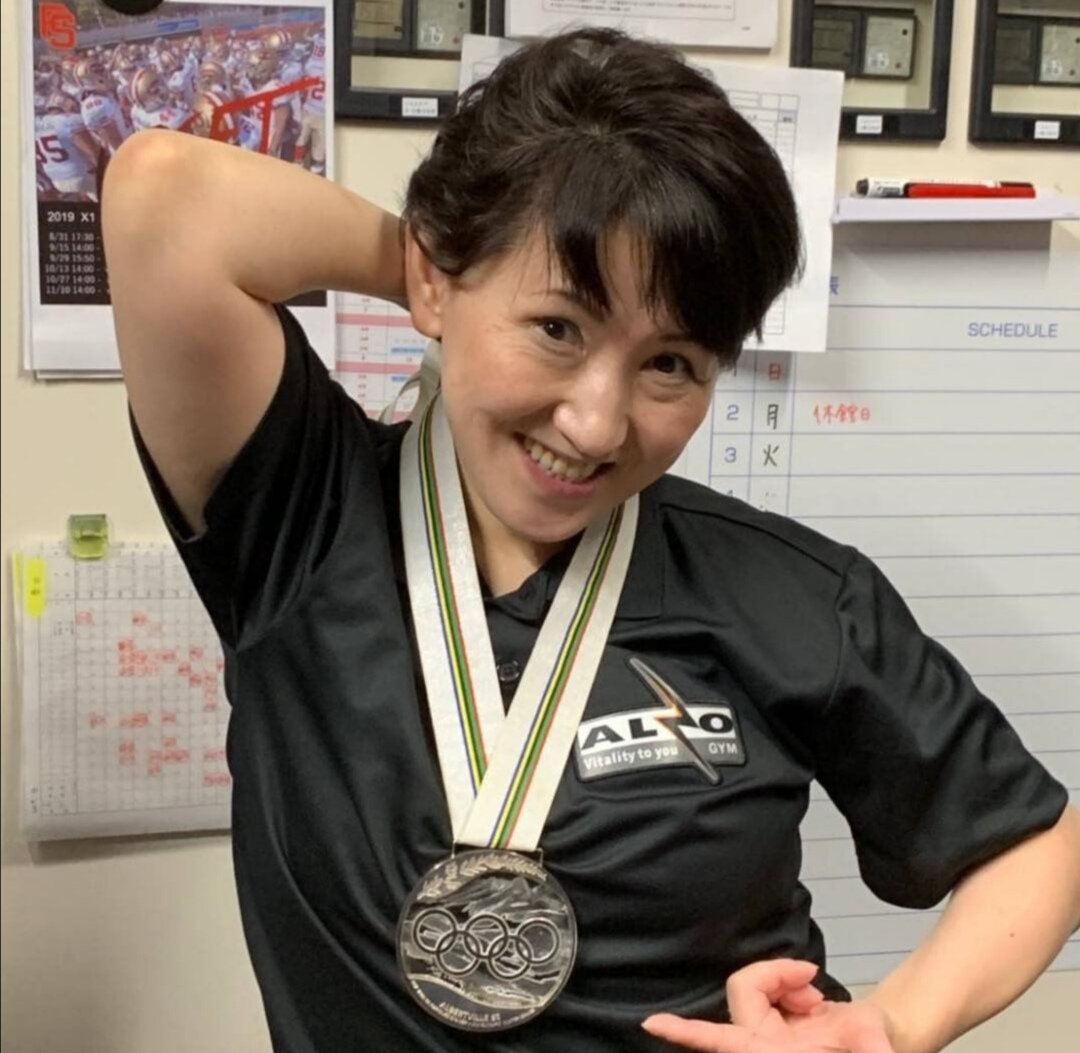Мидори Ито с самой дорогой медалью. Серебро Альбервиля 1992 года. 