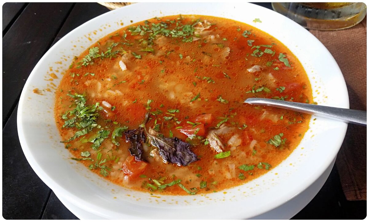 Кавказский суп харчо. Гудвилл суп харчо. Харчо по кавказски.