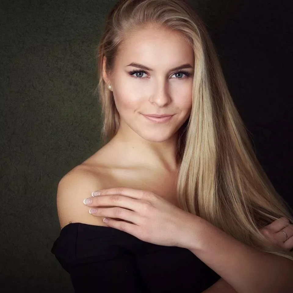 Мисс Финляндия, кстати тоже блондинка