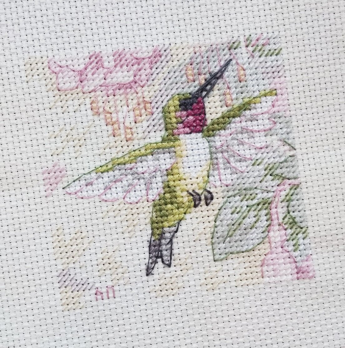 Hummingbird Grace (72715) от Dimensions. Отшив автора.