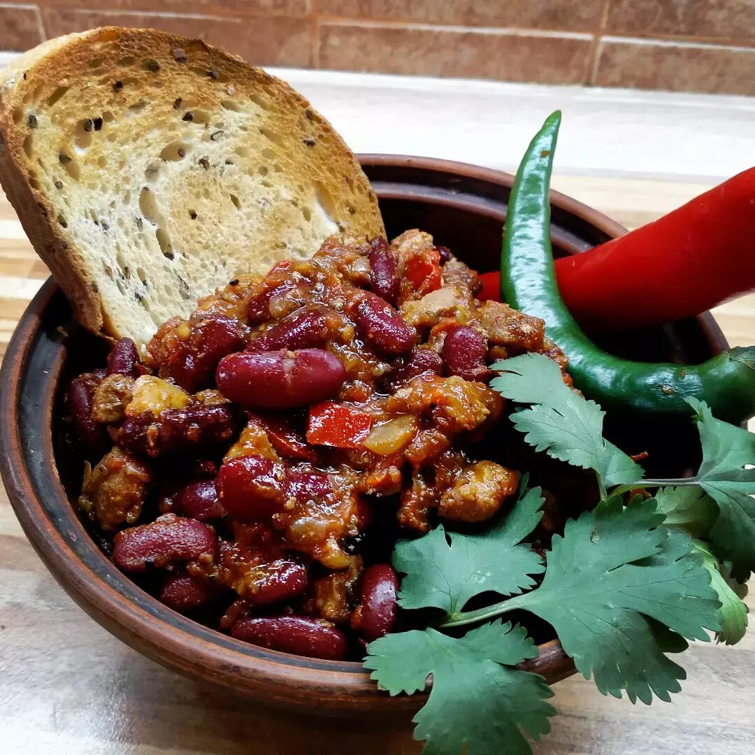 Чили кон карне (chili con carne), фасоль, мексиканский лобио | Овкусе.ру -  Ежедневная готовка в радость! Пошаговые рецепты с фото | Дзен