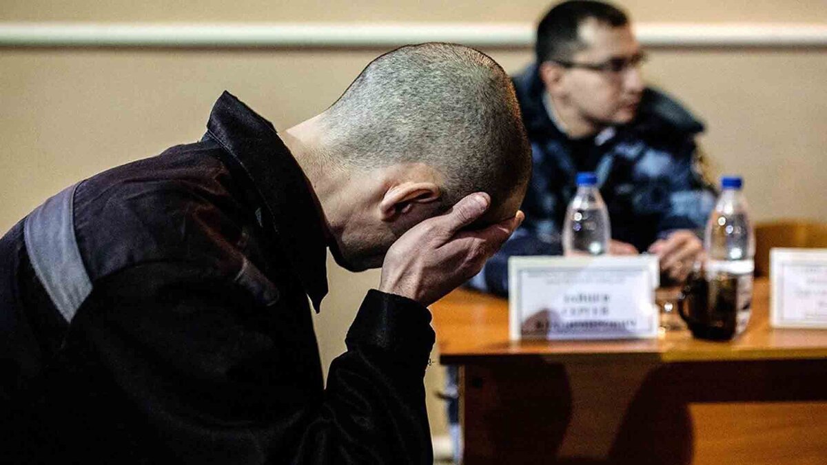 Сколько свиданий положено осужденному. Срок отбывания наказания. Виды наказания в колонии. Помилование осужденных. Человек отбывающий наказание.