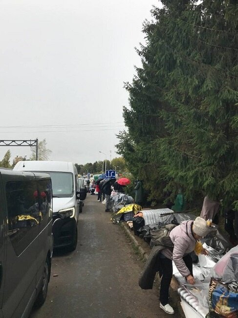     Фото: Предоставлено волонтером КПП Шумилкино в Псковской области