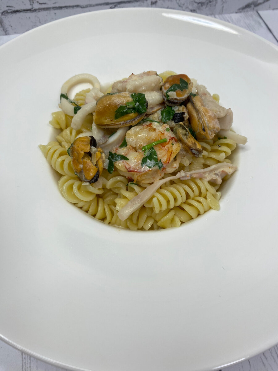 Паста с морепродуктами.