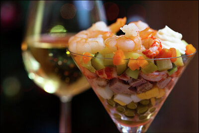    Салат Оливье ©Yevgeniy Shpika Flickr.com