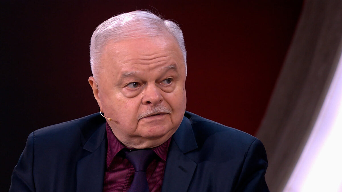    Валерий Кустов