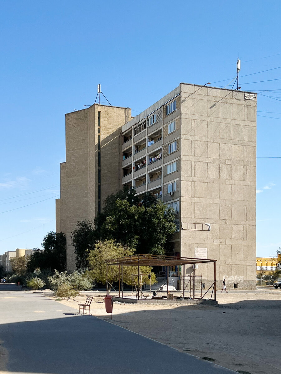 Дом 52А в 13 микрорайоне Актау.