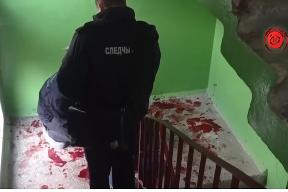     Житель Гродно зверски зарезал невестку в подъезде ее дома. Фото: стоп-кадр | видео ОНТ