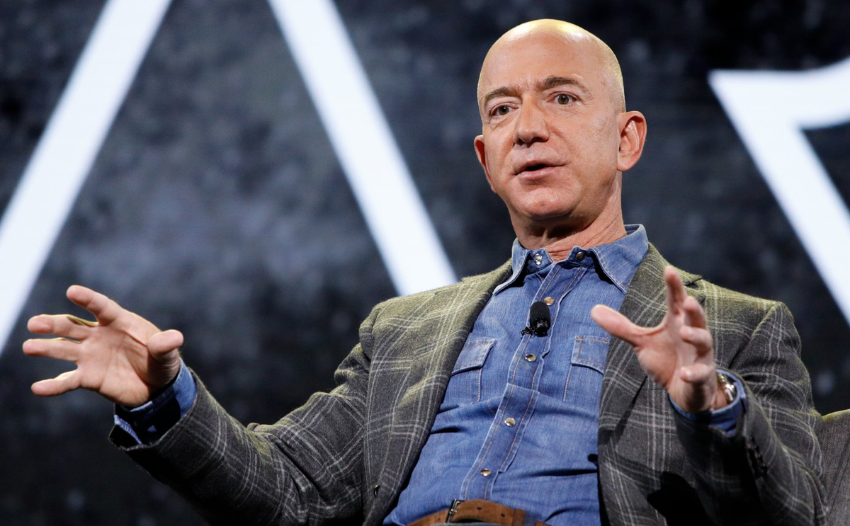 Самый известный человек в мире. Джефф Безос. Джефф Безос 2021. Jeff Bezos 2020. Глава Amazon Джефф Безос