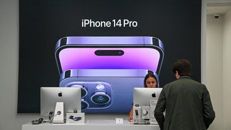    Цены на Айфоны и другие устройства Apple на СберМегаМаркете ниже, чем где бы то ни было ещё