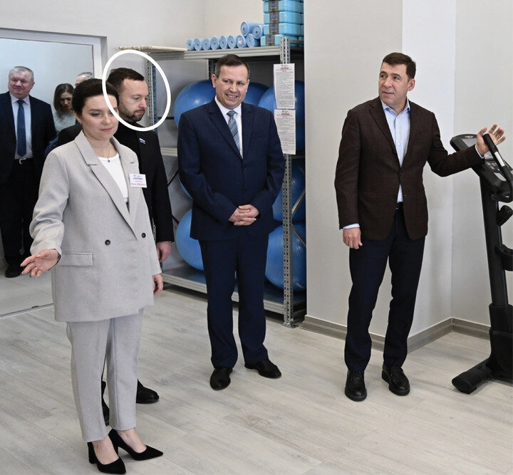     1 марта Алексей Коробейников посетил Ирбит и Ирбитское муниципальное образование в составе делегации губернатора Евгения Куйвашева. При этом депутат представляет в региональном парламенте другую территорию. Фото: ДИП Свердловской Области.