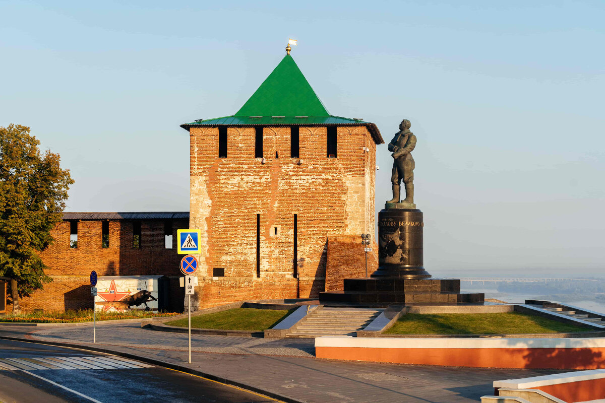 Башни Нижегородского Кремля - Георгиевская башня.