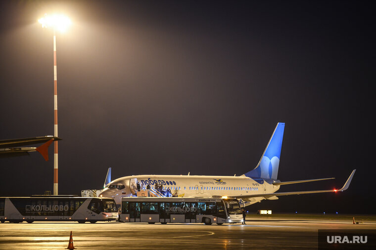    Самолет из Екатеринбурга в Сочи вылетит с задержкой в четыре часа