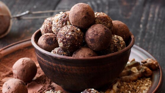    Недорого и вкусно: пирожное "Картошка" с бананом и орехами Даниил Шалонников