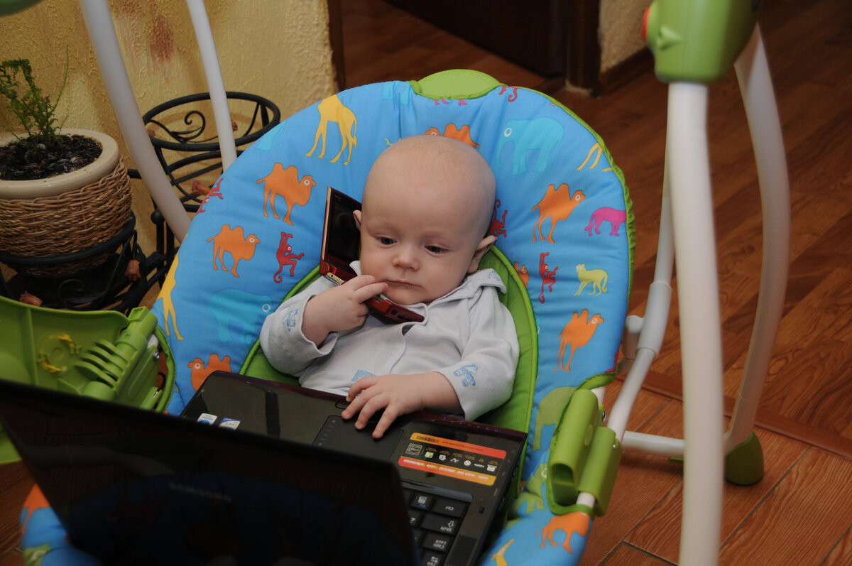 Когда мы для смеха делали это постановочное фото 11 лет назад, даже не думали, что в итоге станет совсем не смешно