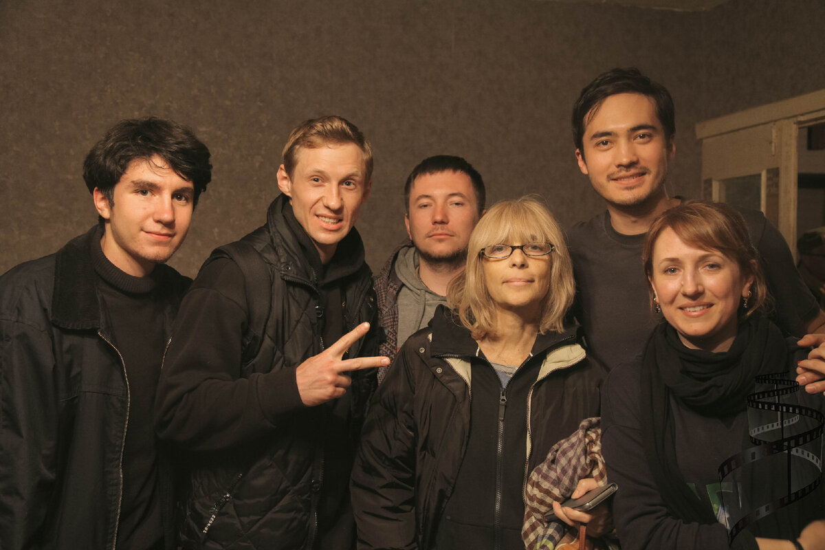 Вера Глаголева со съёмочной командой фильма «Не чужие» (все фото взяты из свободного доступа сети Интернет)