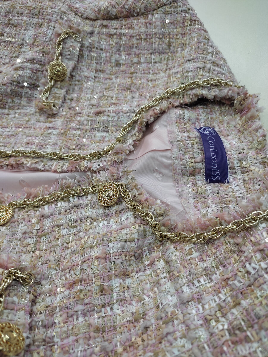 Декор жакета.