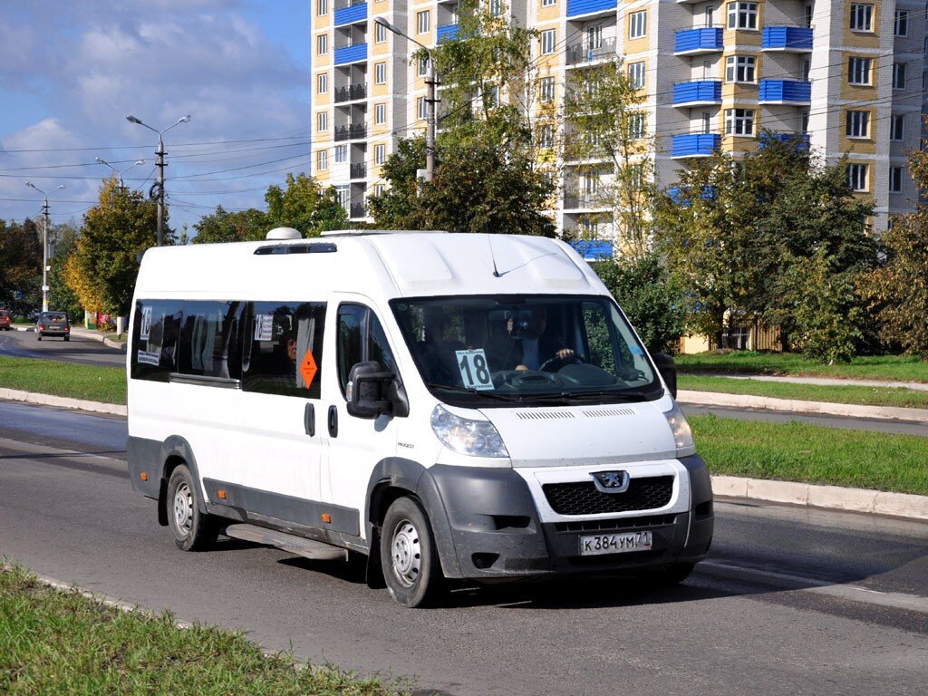 Маршруточку. Маршрутка. Марфутка. Городской микроавтобус. Маршрутный микроавтобус.