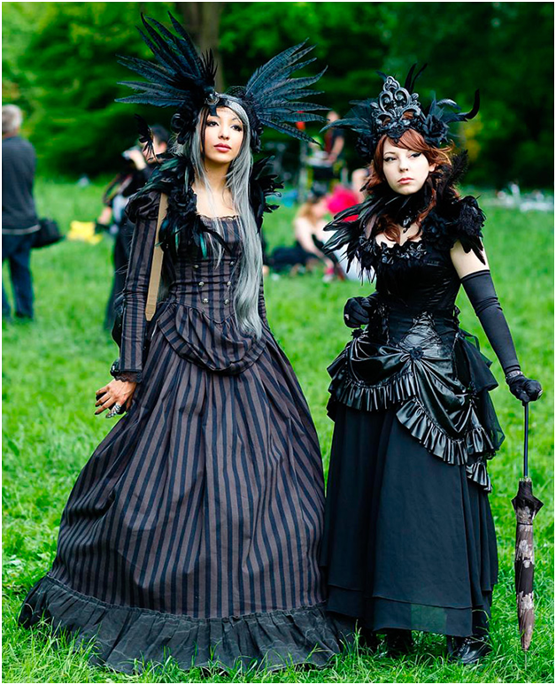 Готессы на пикнике.