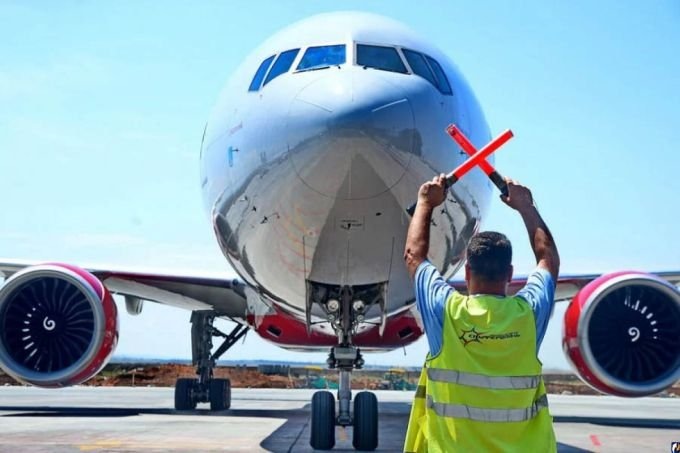 На взлетной полосе. Источник фото: adpachinak.by