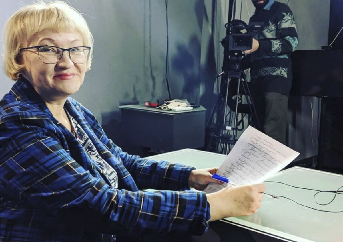 Ушла Светлана Руденко (13.02.1969.-23.05.2021). Горько было об этом узнать. В последнее время, до болезни, она работала программным редактором ANNA-News. Мы пересекались с ней не раз для записи нескольких программ по теме Донбасса и трагических событий 26 мая 2014 года в аэропорту им. Прокофьева в г.Донецке.