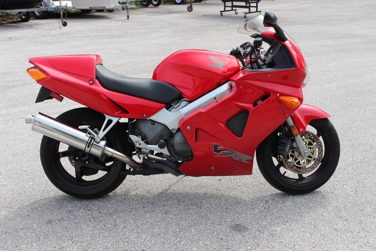 Honda vfr. Honda VFR 1998. Honda VFR 800. Honda VFR 800 1998. Мотоцикл Honda VFR 800.