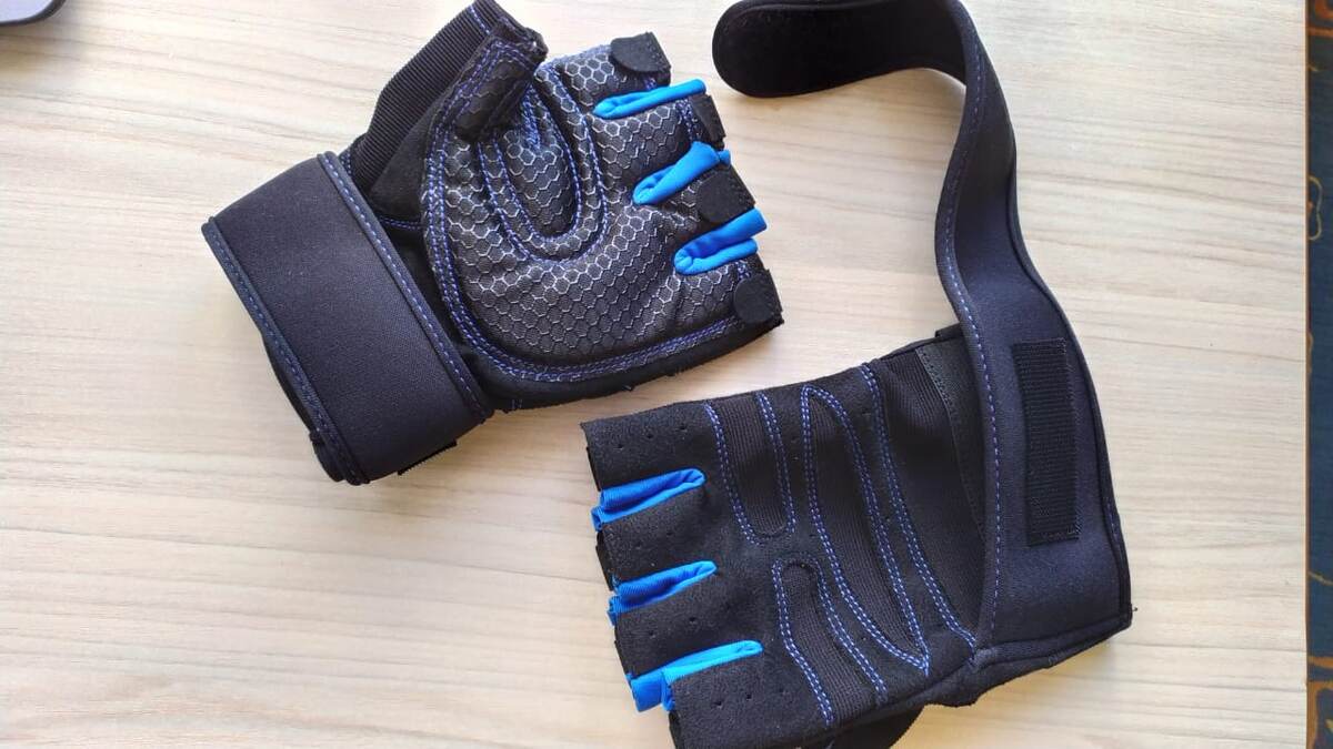 перчатки из Галамарта для велосипедистов